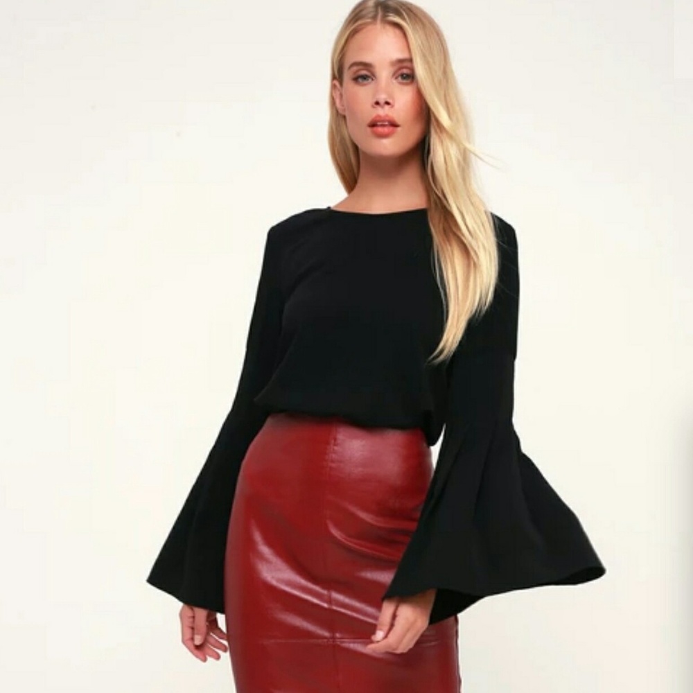 Belle sleeve top